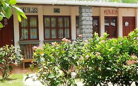 Punta Roca Surf Resort